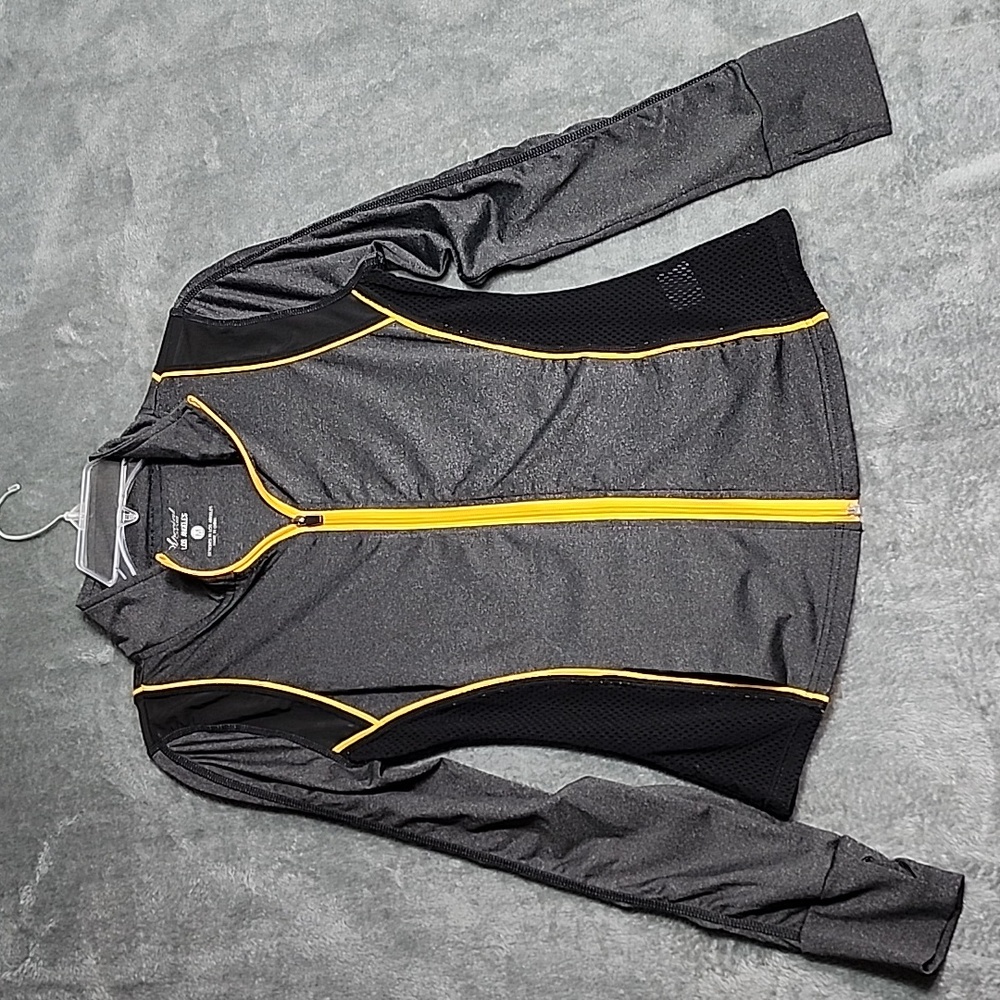 Special One Los Angeles Athletic Jacket with  thumb hole. Size M.